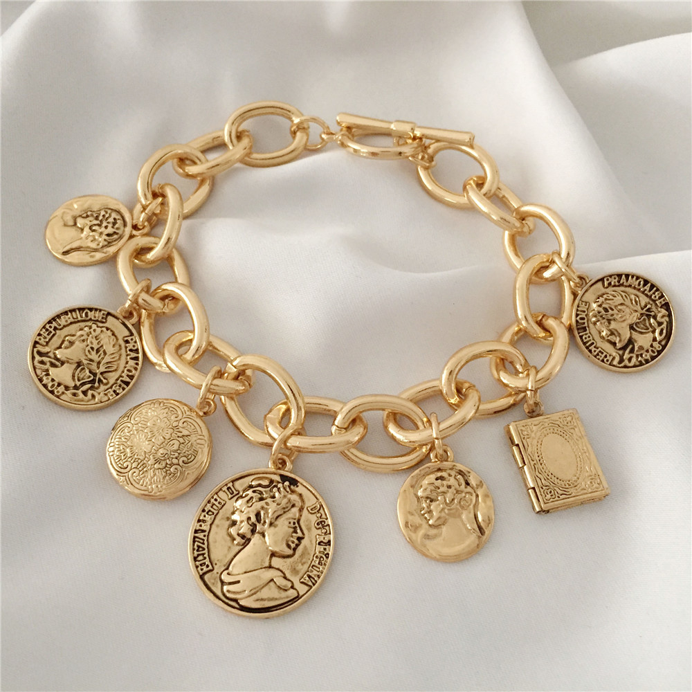 Bohemia Antique Gold Color Vin - Vintage Fashion Coloring Book 리뷰 및 가격
