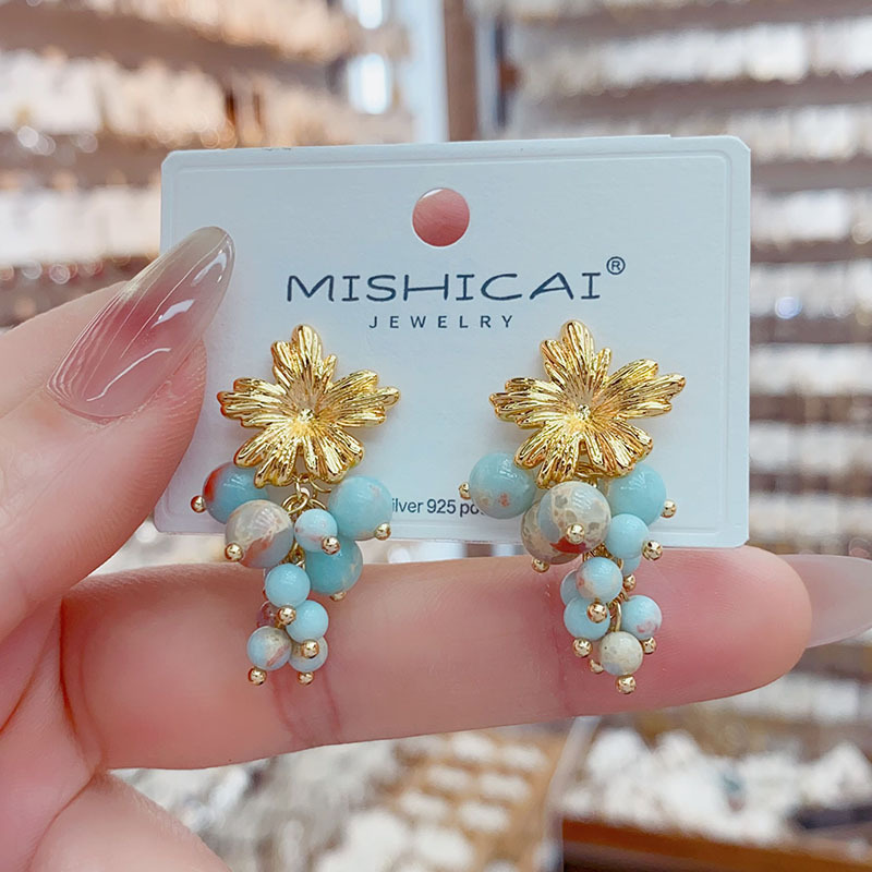 Turquoise Grape Cluster Stud E - Vintage Fashion Influencer 리뷰 및 가격