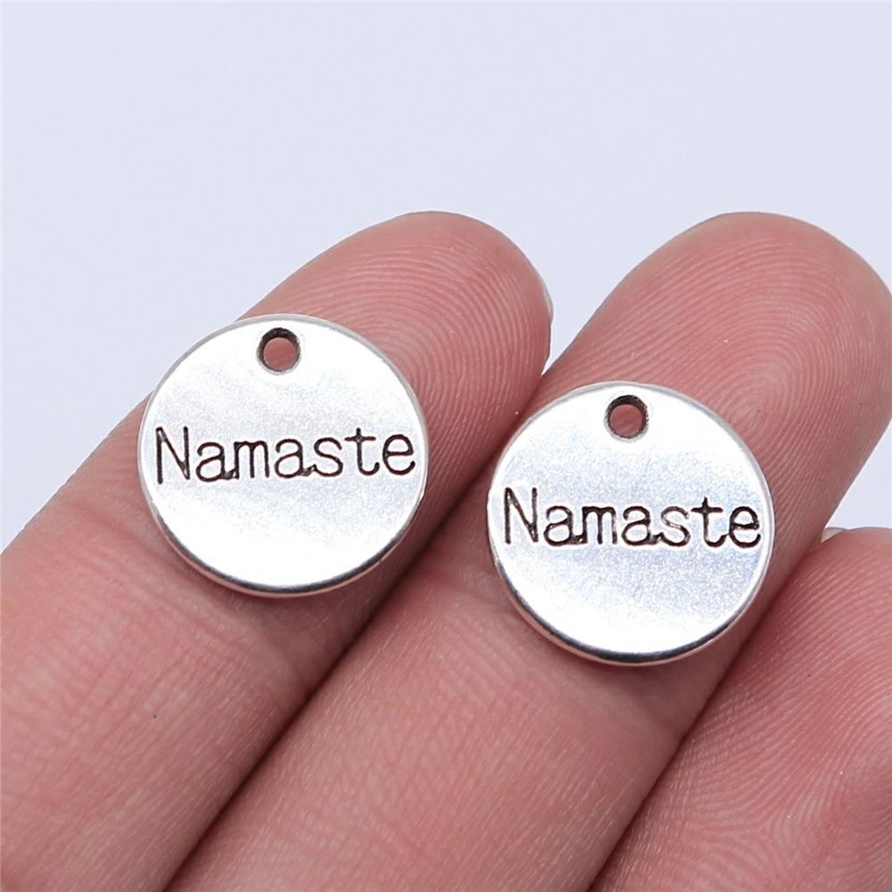 10pcs 15x15mm Antique Silver C - Vintage Fashion Theme 리뷰 및 가격
