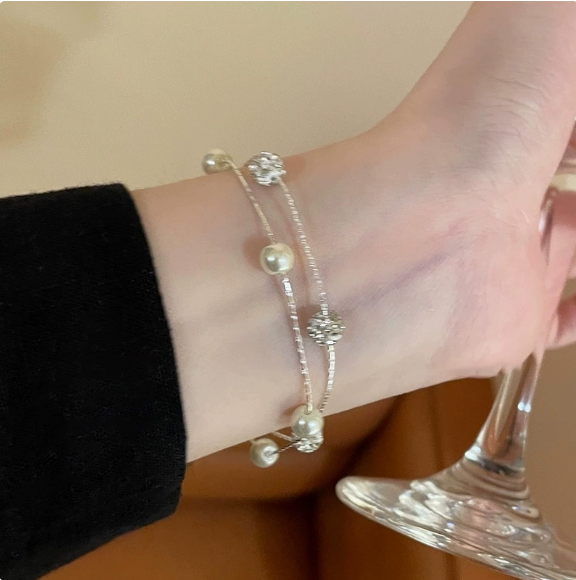 Korean Vintage Pearl Bracelet  - Vintage Fashion Instagram 리뷰 및 가격