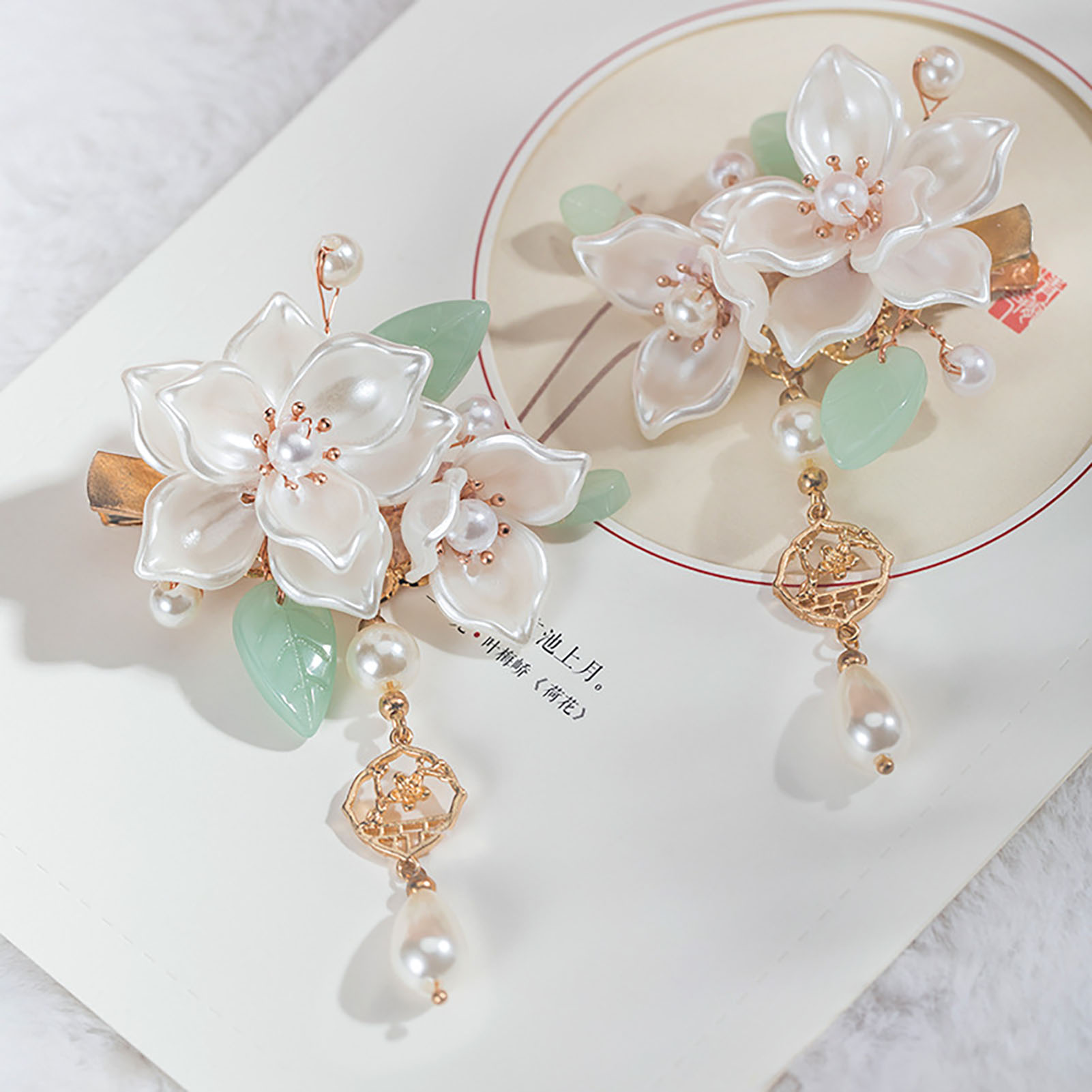 Vintage Camellia Hair Clip Ele - Vintage Fashion Guild 리뷰 및 가격