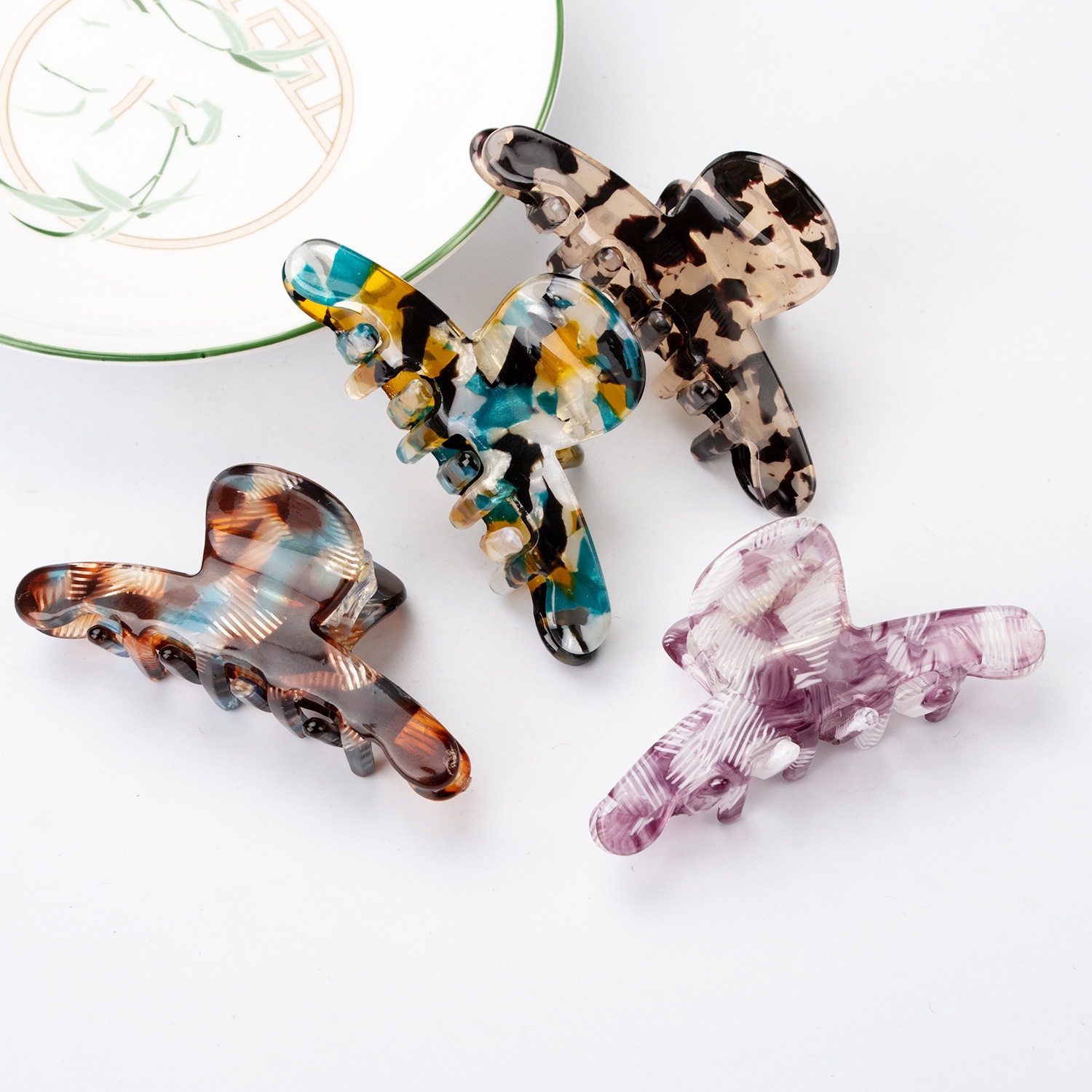 Elegant Acetate Hair Claw For  - Vintage Fashion Guild 리뷰 및 가격