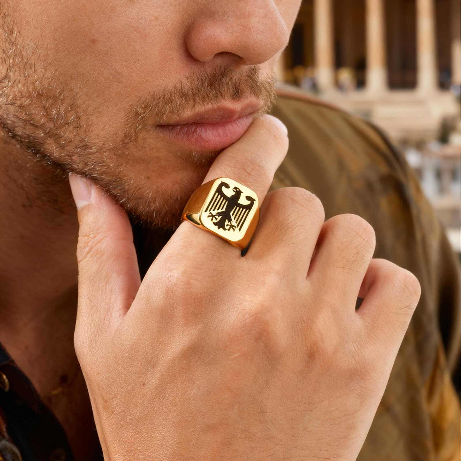 Custom Flying Hawk Eagle Ring  - Vintage Fashion Guild 리뷰 및 가격