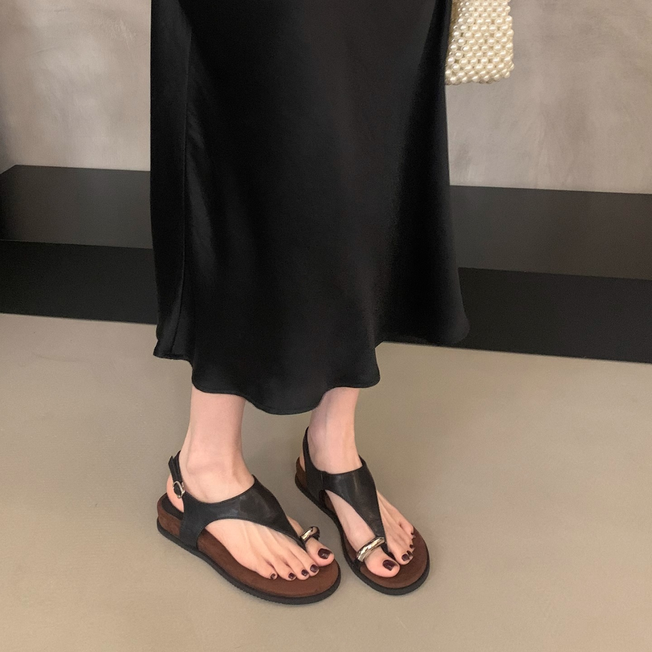 Vintage Leather Toe Flat Roman - Vintage And Modern Fashion 리뷰 및 가격