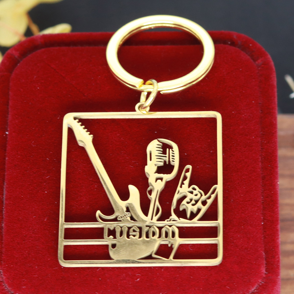 Custom Name Guitar Keychain Pe - Vintage Fashion Names 리뷰 및 가격