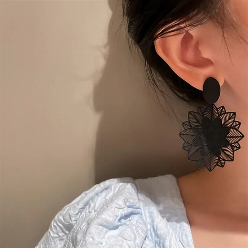 Retro Fashion Black Hollow Lac - Vintage Fashion Korea 리뷰 및 가격