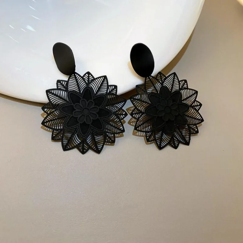 Retro Fashion Black Hollow Lac - Vintage Fashion Korea 리뷰 및 가격