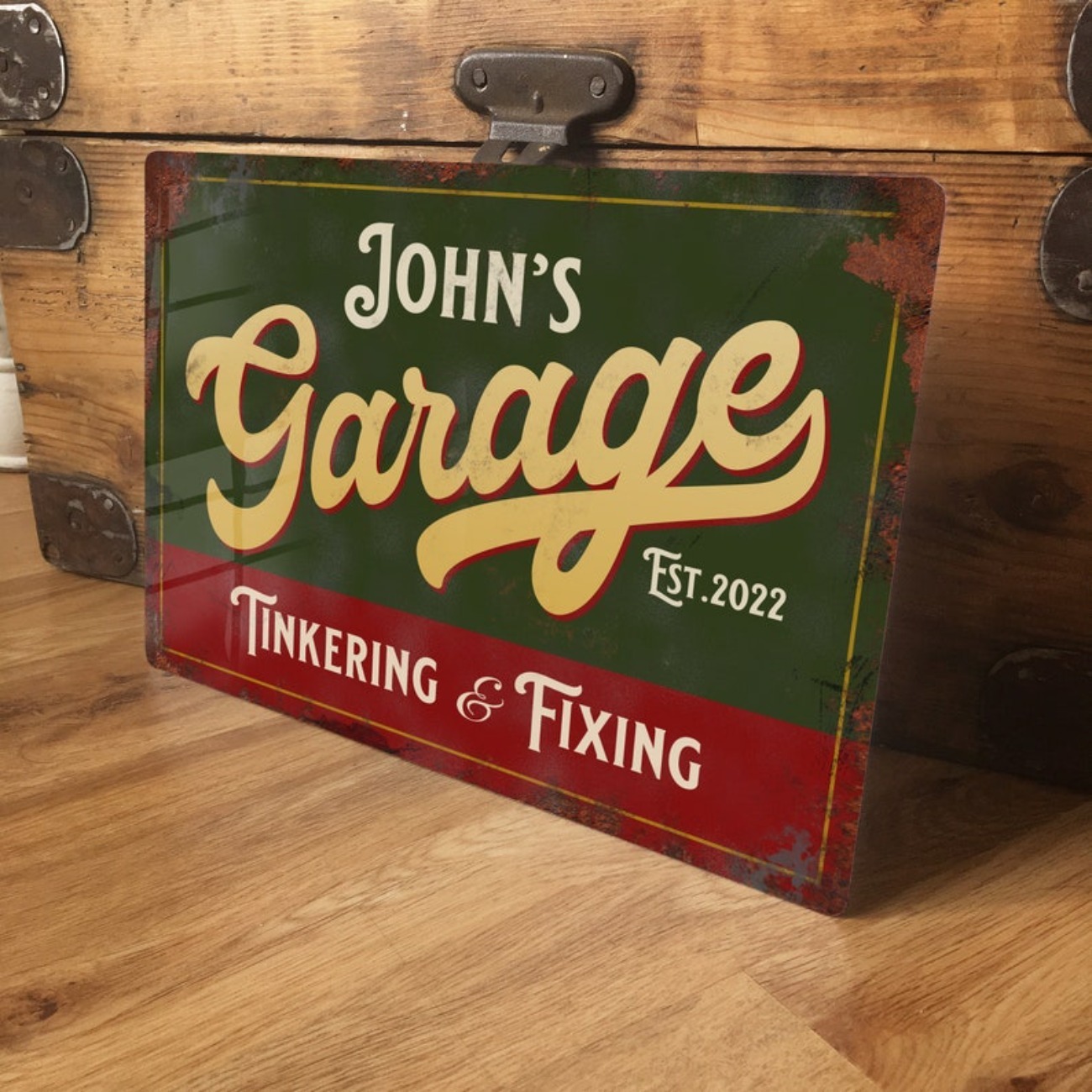Custom Personalised Garage Met - Vintage Fashion Plates 리뷰 및 가격