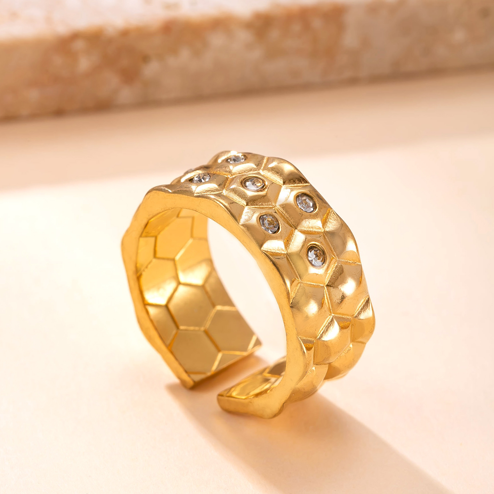 Golden Color Sparkling Cubic Z - Vintage Fashion Rings For Women 리뷰 및 가격